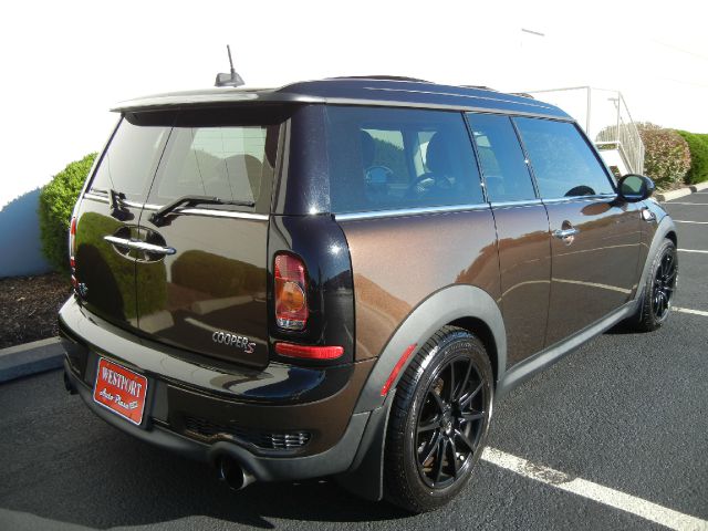 2009 Mini Cooper Clubman XR