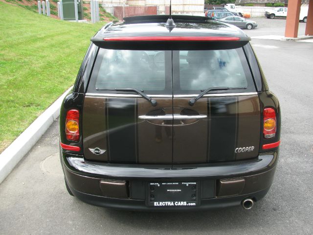 2009 Mini Cooper Clubman Pacifica