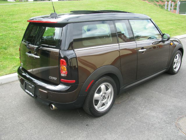 2009 Mini Cooper Clubman Pacifica