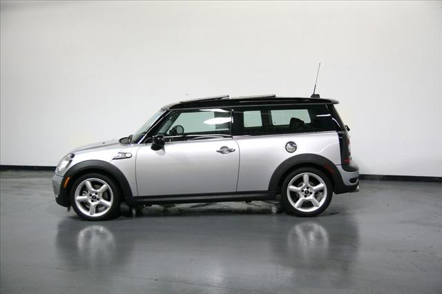 2010 Mini Cooper Clubman Unknown