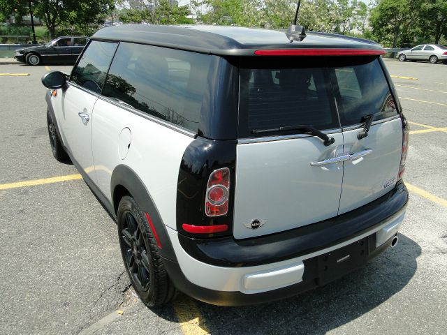 2012 Mini Cooper Clubman Pacifica