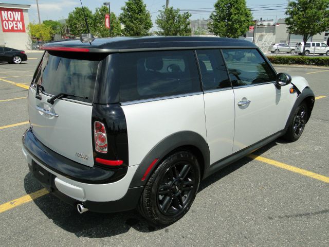 2012 Mini Cooper Clubman Pacifica