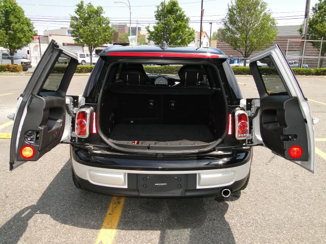 2012 Mini Cooper Clubman Pacifica