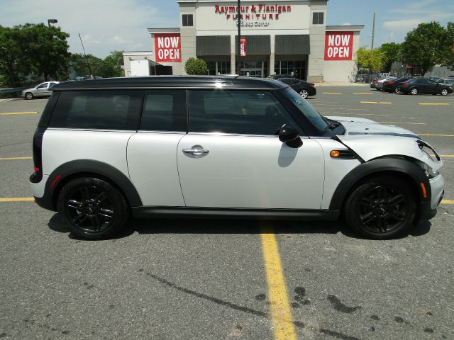 2012 Mini Cooper Clubman Pacifica
