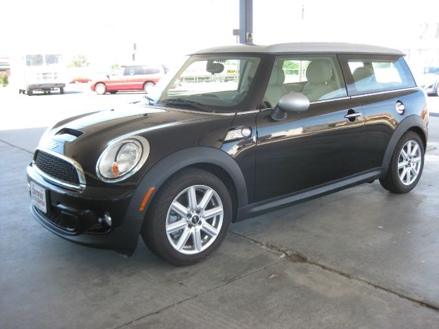 2012 Mini Cooper Clubman XR