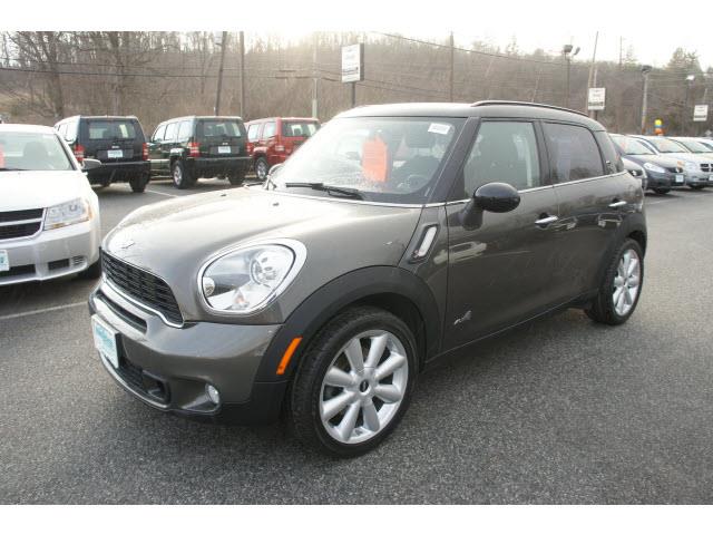 2011 Mini Cooper Countryman 2dr HB Auto PZEV