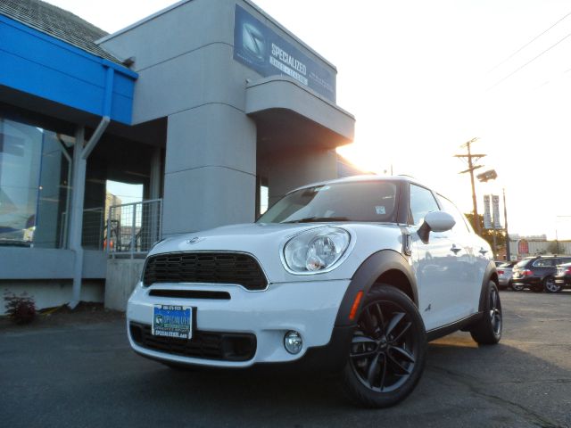 2012 Mini Cooper Countryman 2dr HB Auto PZEV