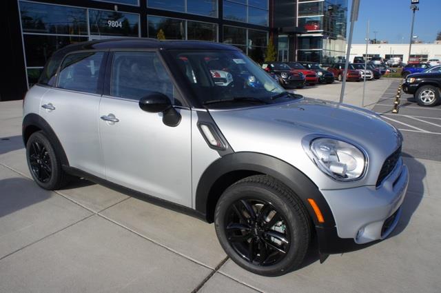 2014 Mini Cooper Countryman Base