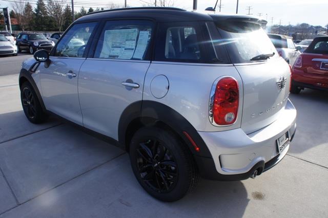 2014 Mini Cooper Countryman Base