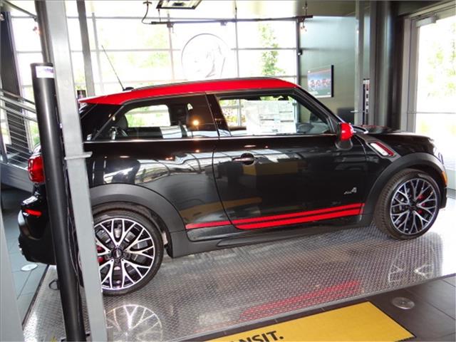 2013 Mini Unspecified 1500 Srt-10 2WD