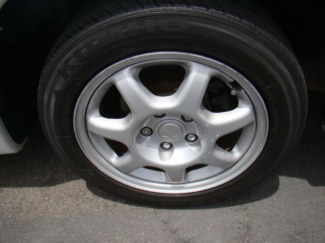 1996 Mitsubishi 3000GT Base