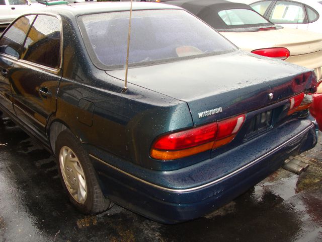 1993 Mitsubishi Diamante LW2