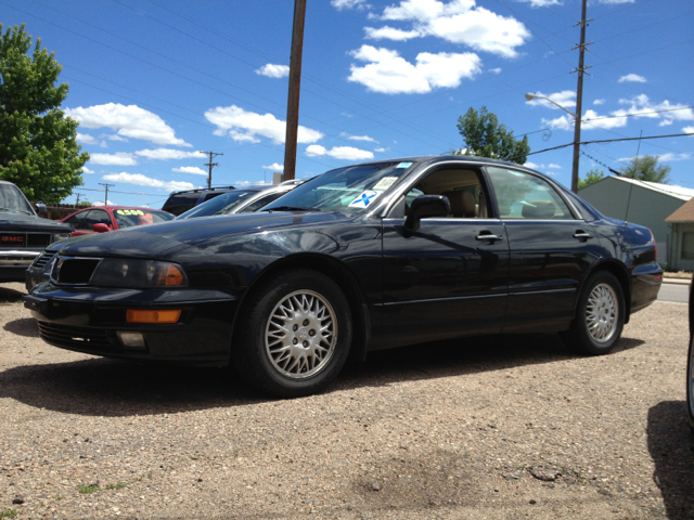 1999 Mitsubishi Diamante Base