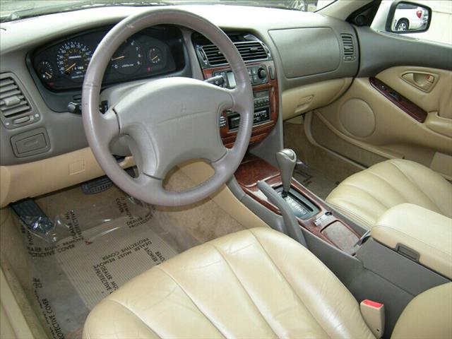 1999 Mitsubishi Diamante Unknown