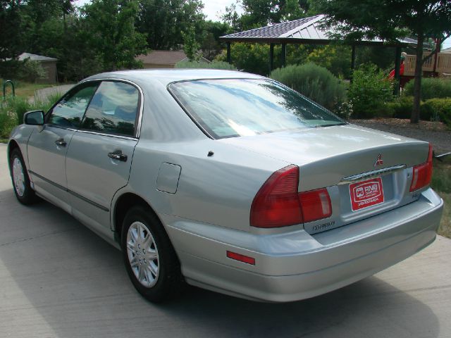 2001 Mitsubishi Diamante LW2