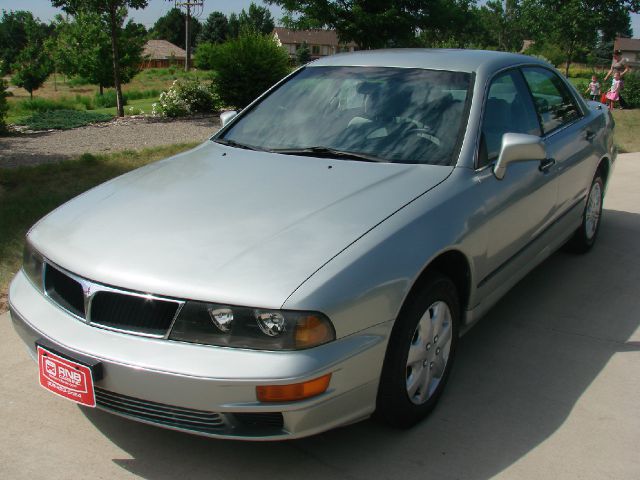 2001 Mitsubishi Diamante LW2