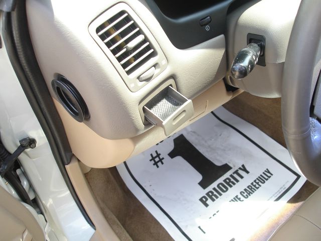 2002 Mitsubishi Diamante Touring W/nav.sys