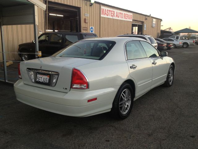 2003 Mitsubishi Diamante Touring W/nav.sys