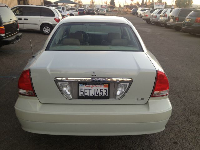 2003 Mitsubishi Diamante Touring W/nav.sys