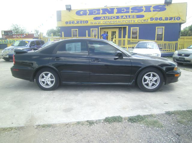 2003 Mitsubishi Diamante LE