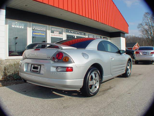 2003 Mitsubishi Eclipse XLS