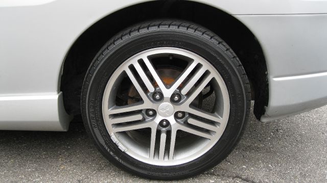 2005 Mitsubishi Eclipse All-wheel Drive LTZ