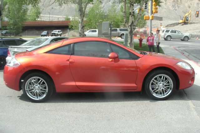 2007 Mitsubishi Eclipse T6 Sport Utility 4D
