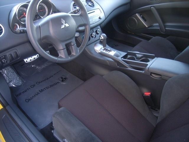 2009 Mitsubishi Eclipse XLS