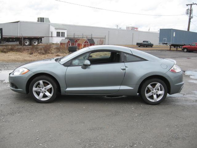 2009 Mitsubishi Eclipse XLS