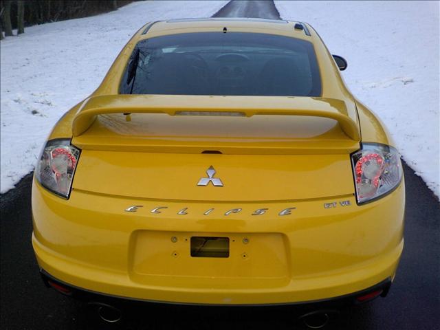 2009 Mitsubishi Eclipse 4dr Sdn FWD Sedan