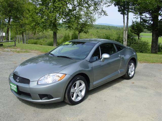 2009 Mitsubishi Eclipse XLS