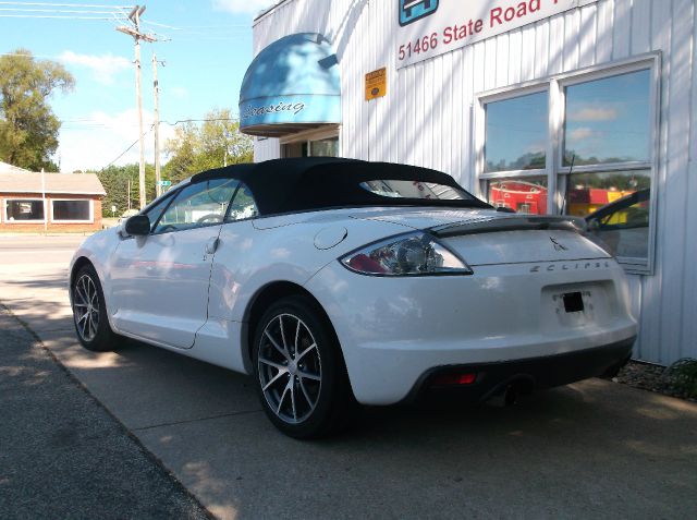 2012 Mitsubishi Eclipse Spyder 1500 Qard Cab