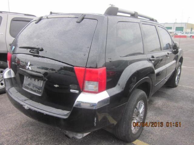 2004 Mitsubishi Endeavor 4DR 4WD BASE AT