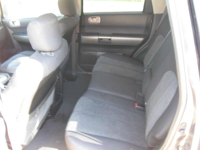 2004 Mitsubishi Endeavor 4DR 4WD BASE AT