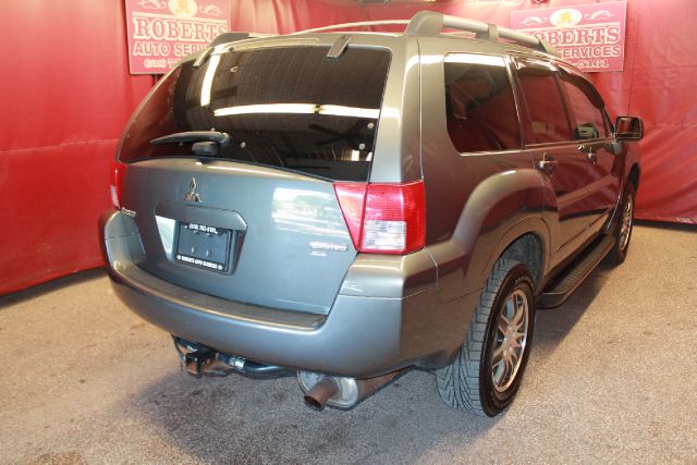 2004 Mitsubishi Endeavor 3.0 Avant Quattro