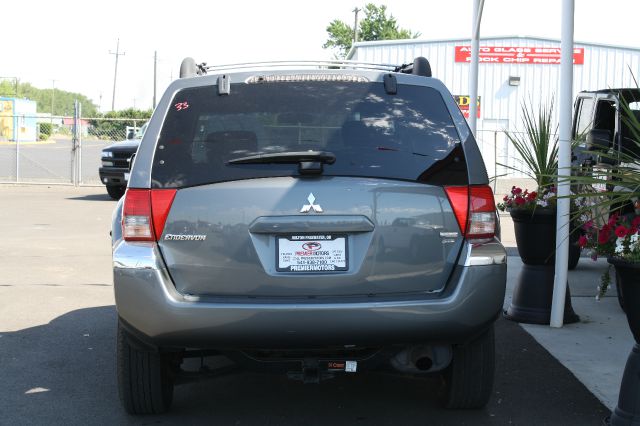 2004 Mitsubishi Endeavor LT EXT 15