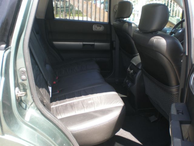 2004 Mitsubishi Endeavor I-290 S