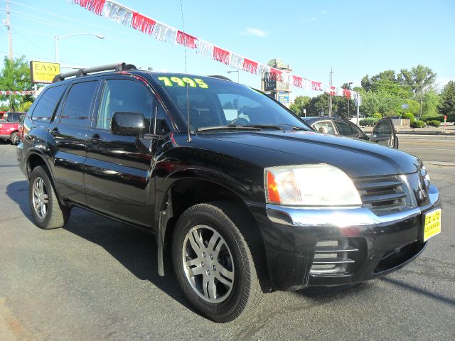 2005 Mitsubishi Endeavor 4DR 4WD BASE AT
