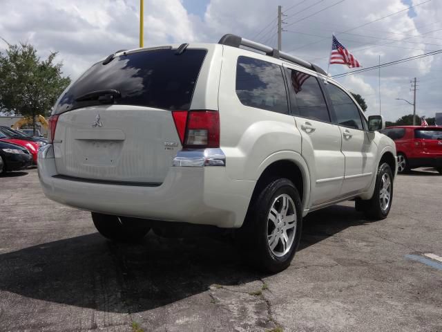 2005 Mitsubishi Endeavor 1.8T Quattro Sedan 4D