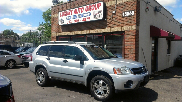 2006 Mitsubishi Endeavor 1.8T Quattro Sedan 4D