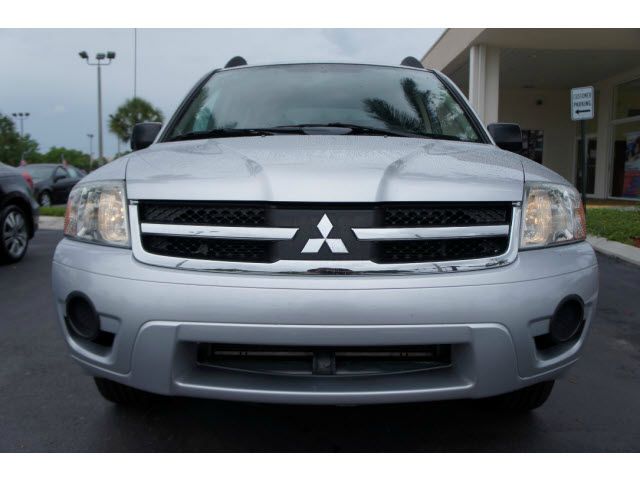 2007 Mitsubishi Endeavor 3.0cl W/leath