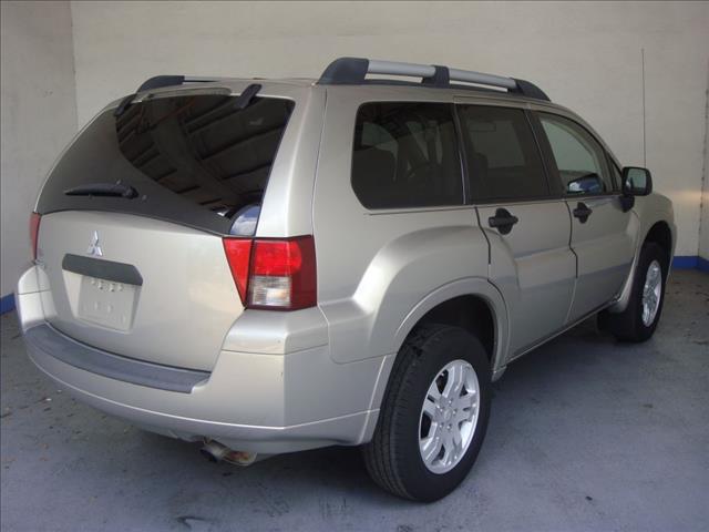 2007 Mitsubishi Endeavor Unknown