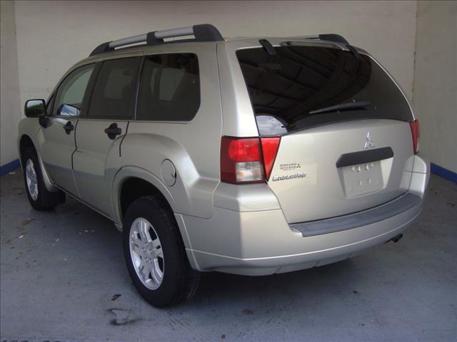2007 Mitsubishi Endeavor Unknown