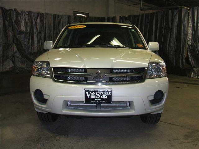 2008 Mitsubishi Endeavor SE