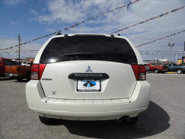 2008 Mitsubishi Endeavor Touring W/nav.sys