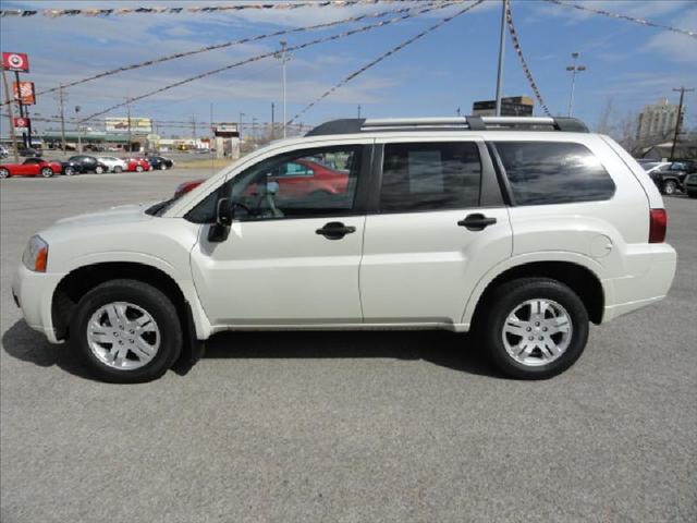 2008 Mitsubishi Endeavor Touring W/nav.sys