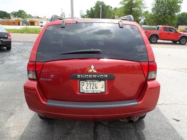 2008 Mitsubishi Endeavor 3.0cl W/leath