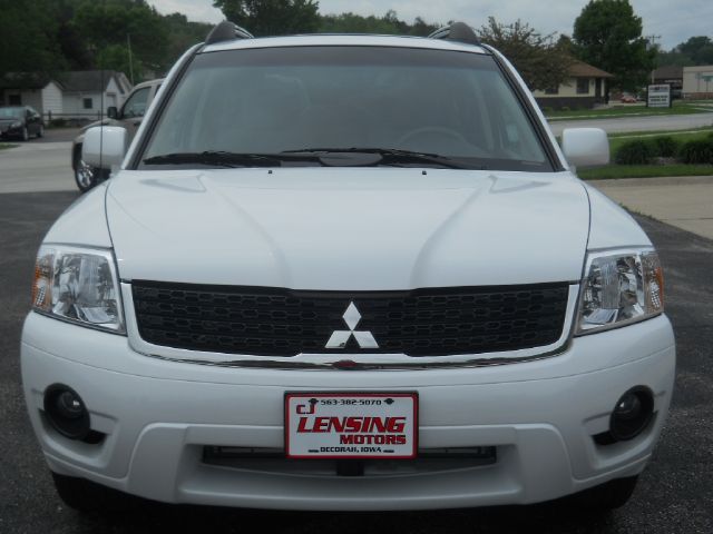 2010 Mitsubishi Endeavor Quattro