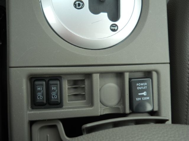 2010 Mitsubishi Endeavor Quattro