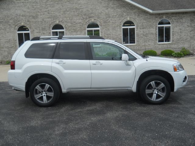 2010 Mitsubishi Endeavor Quattro